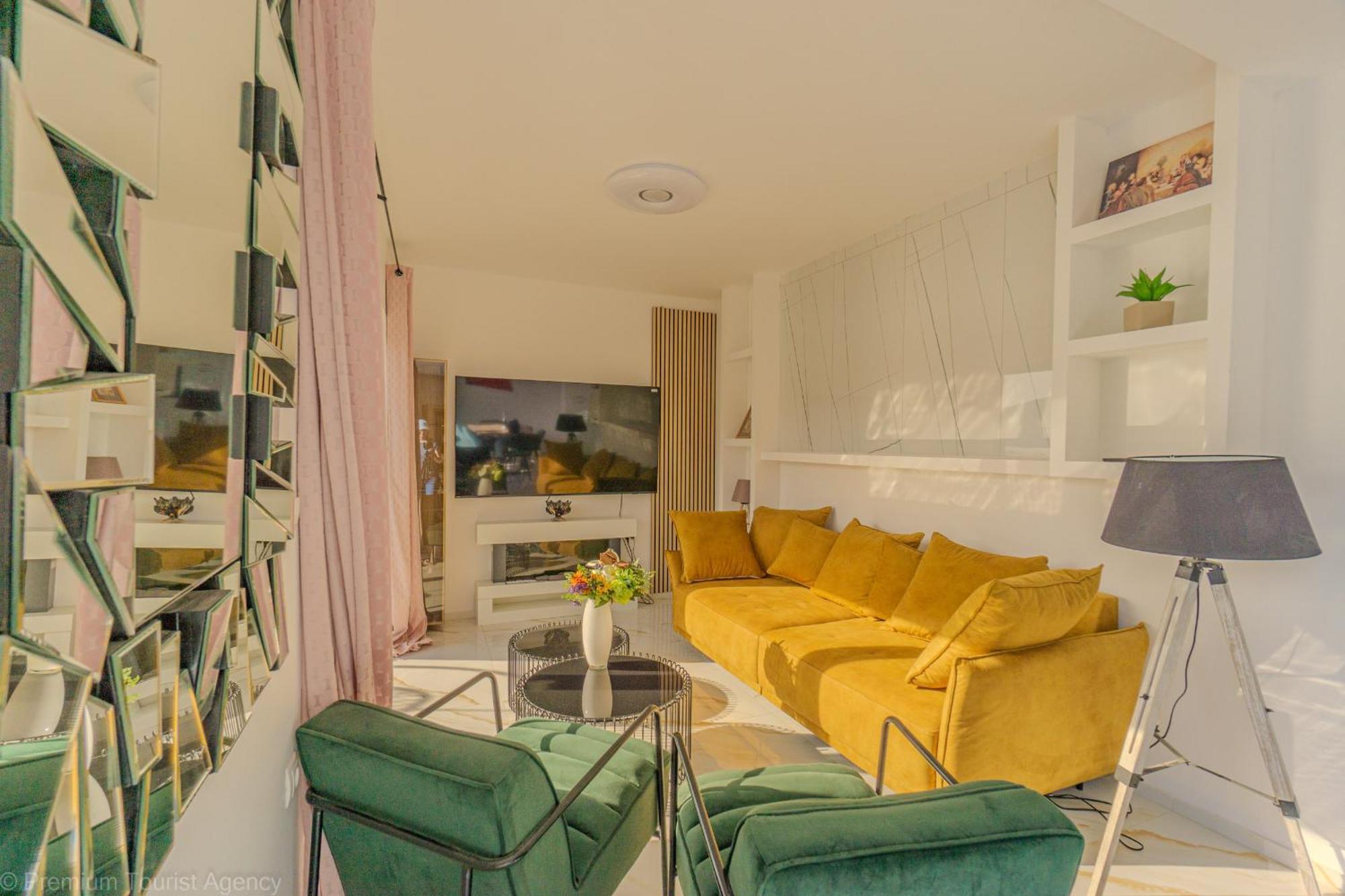 Ivica Super Comfortable, Newly Furnished Apartment In A Top Location เมทายนา ภายนอก รูปภาพ