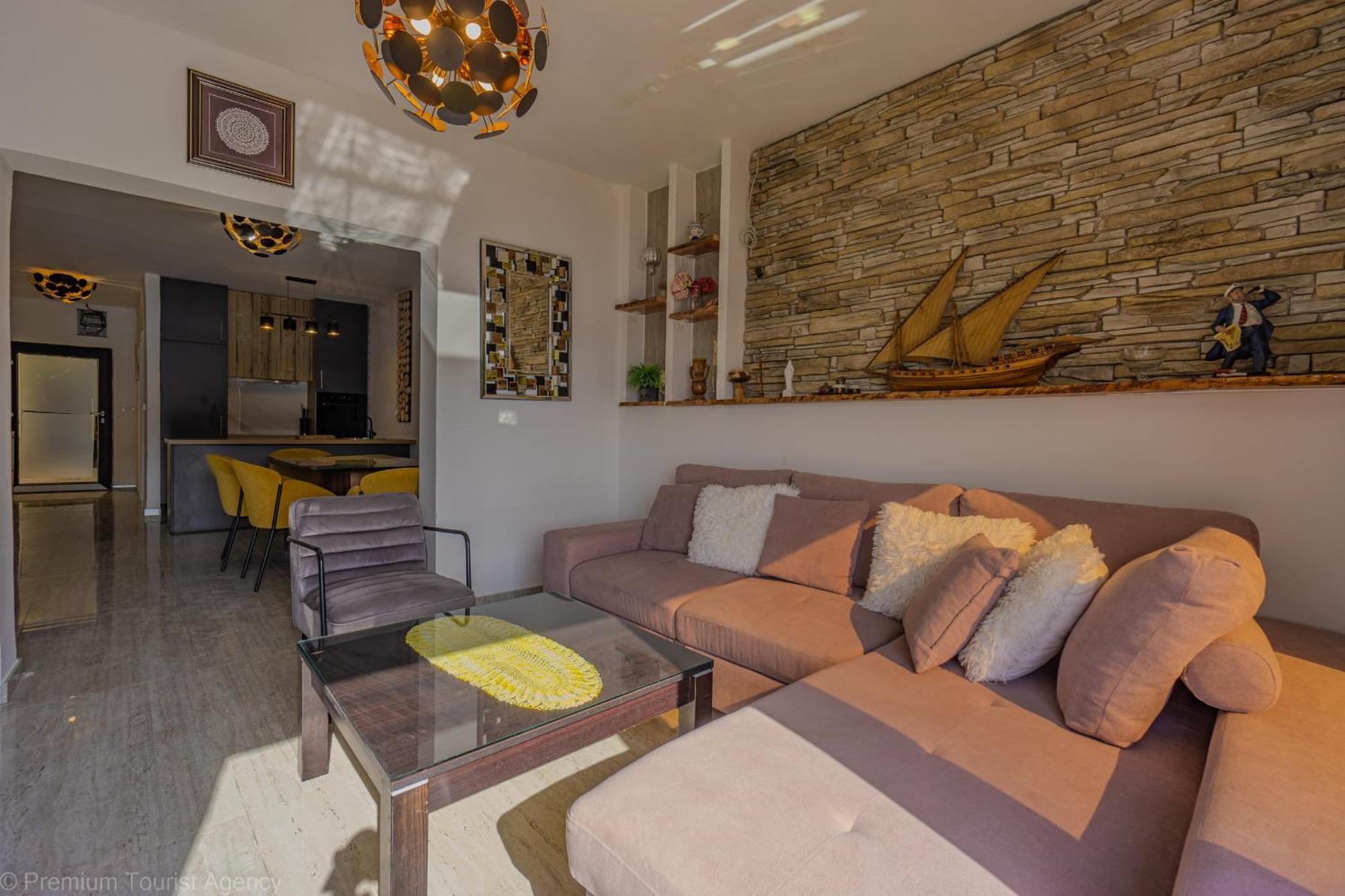 Ivica Super Comfortable, Newly Furnished Apartment In A Top Location เมทายนา ภายนอก รูปภาพ